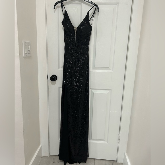 Black Prom Dress - Picture 1 of 3